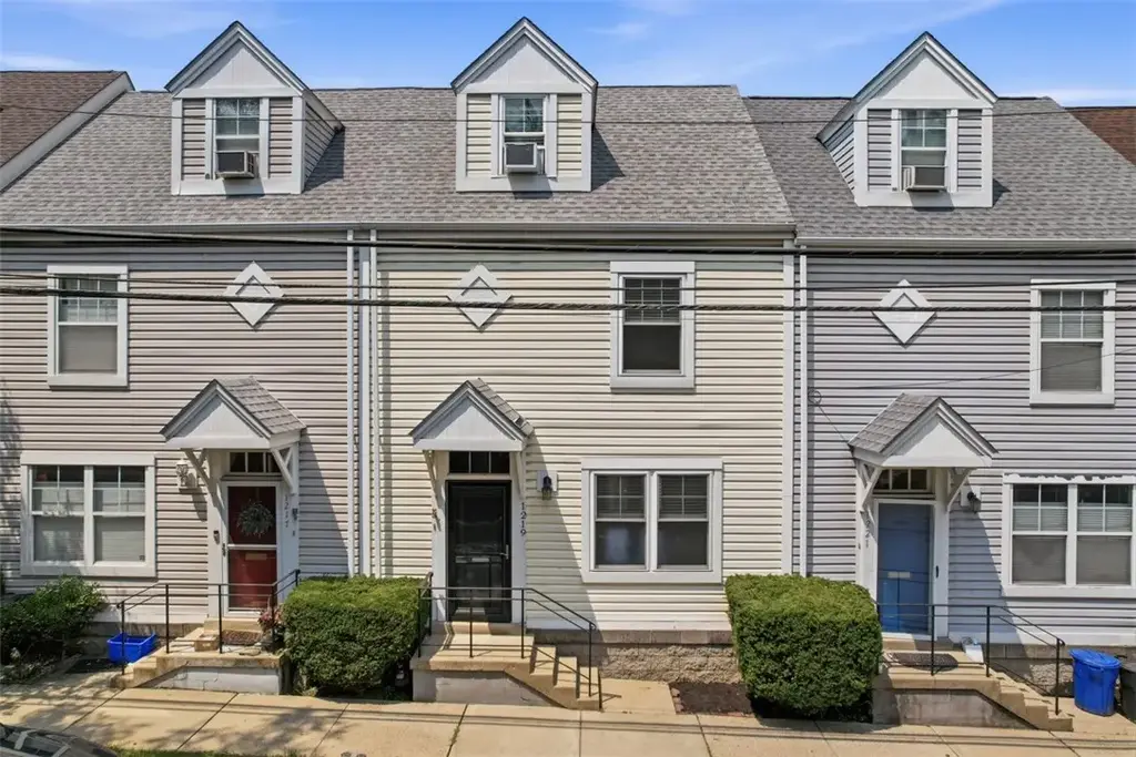 1219 Breed Street , South Side