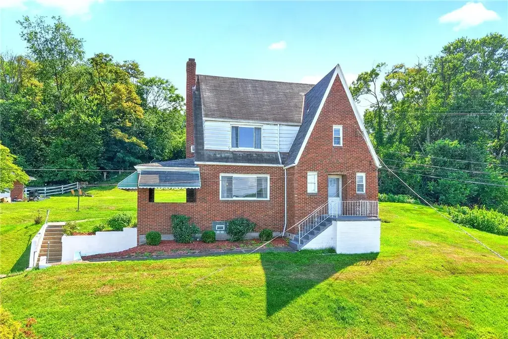 1300 Toman Avenue, Clairton