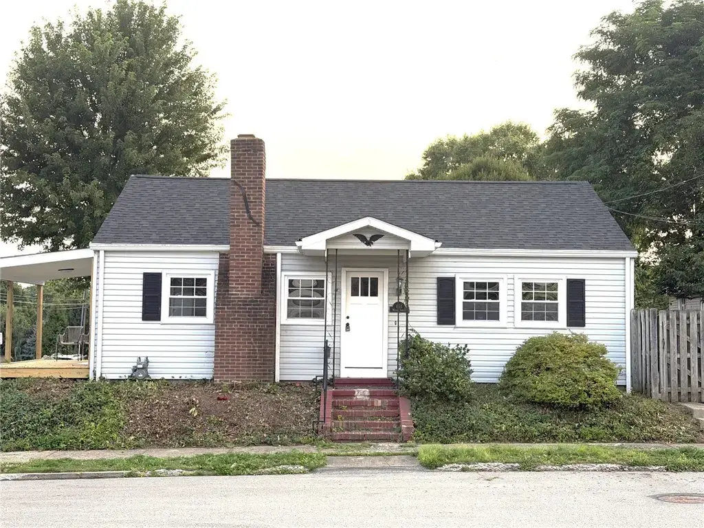 151 Walnut Street , Beaver