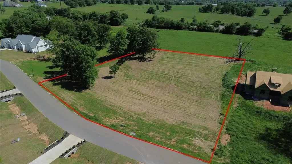 3089 Buck Avenue, Elm Springs