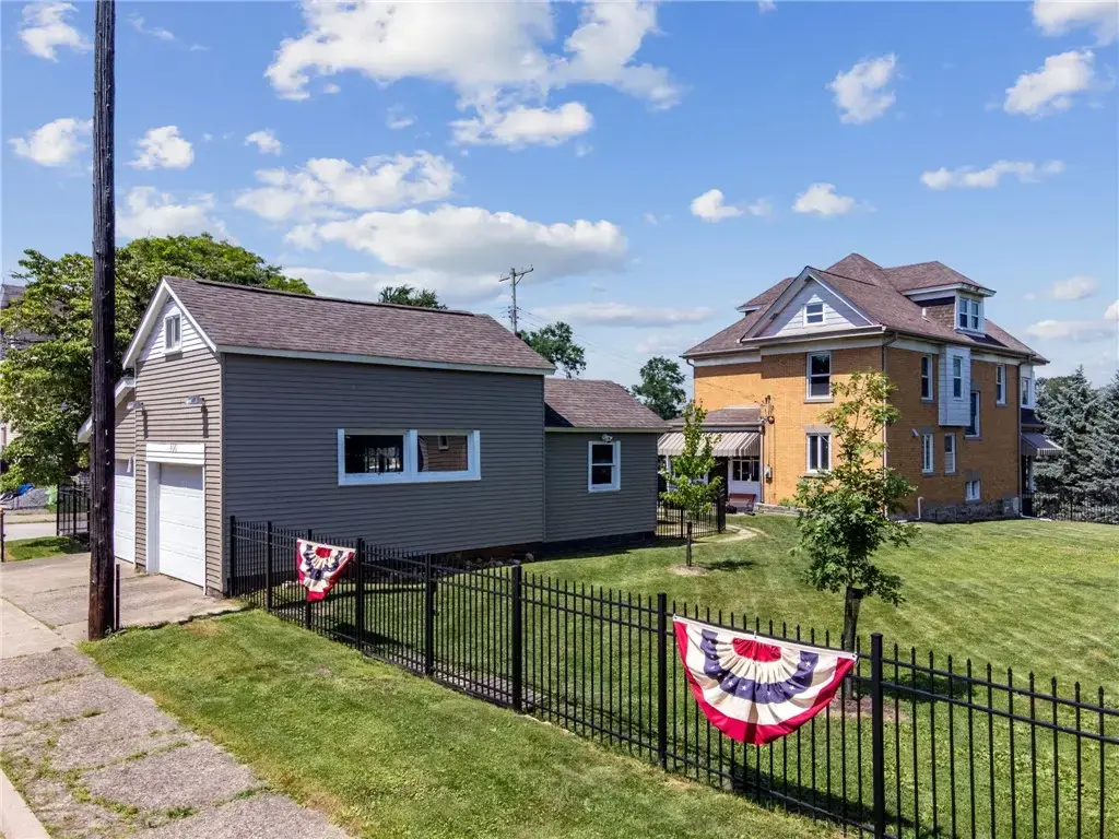 400 Carothers Avenue , Scott