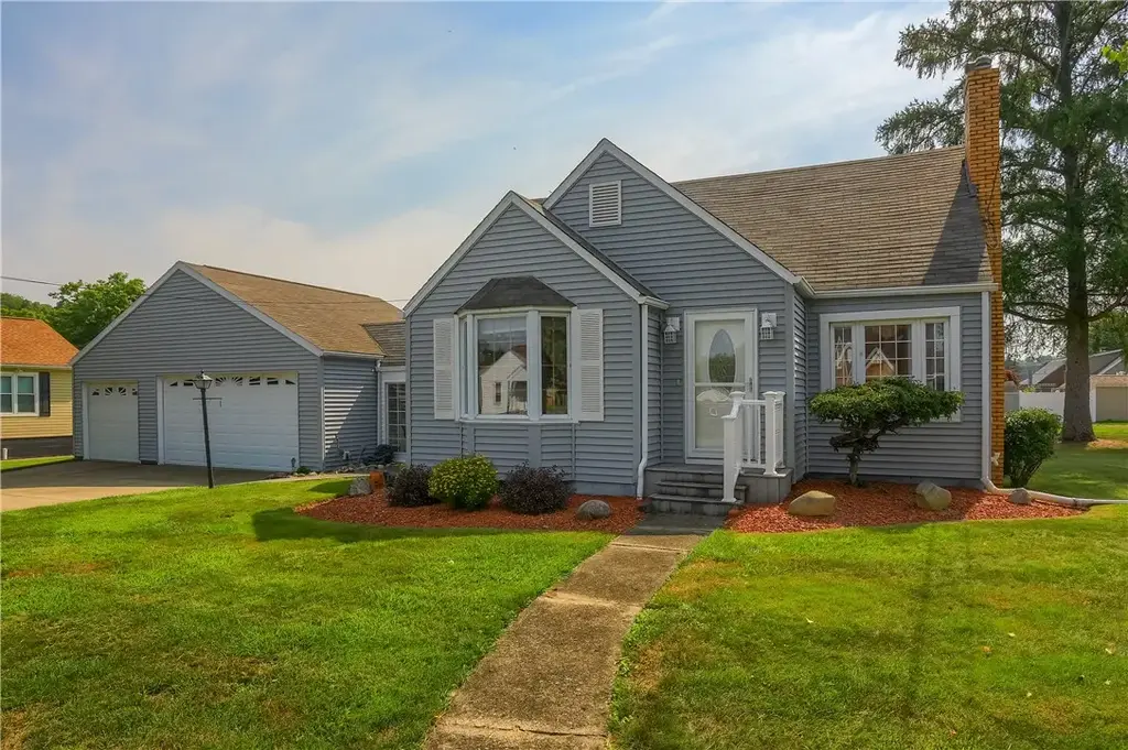 116 Golf Avenue , Ellport Boro