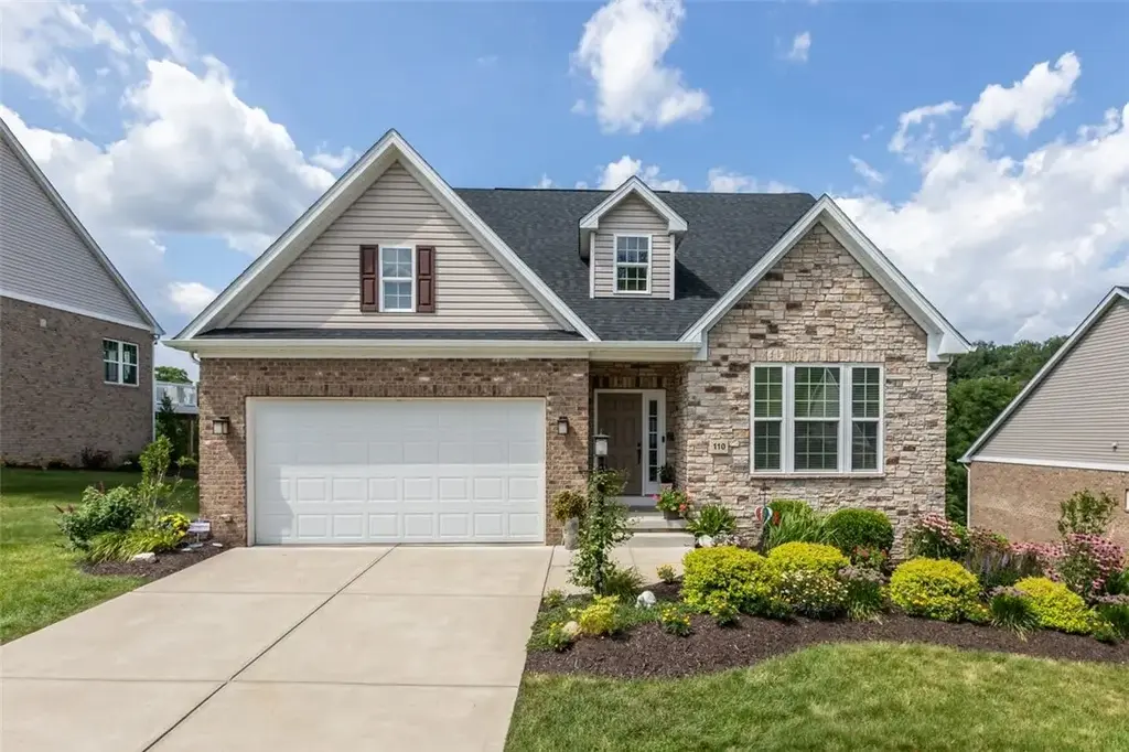 110 Greystone Drive, North Strabane