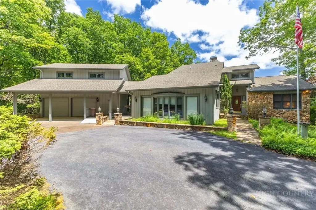 110 Northview Ridge, Glade Valley