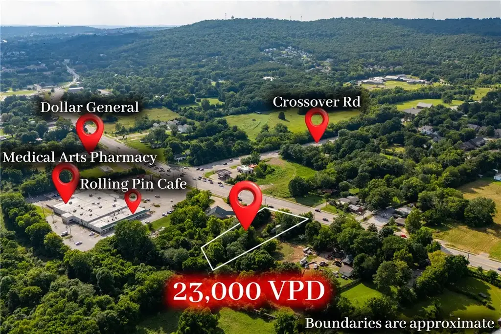 2609 E Huntsville Road, Fayetteville