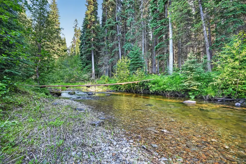 11710 Pinkham Creek Road, Rexford