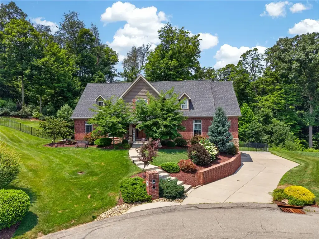 111 Whispering Heights Lane , Peters
