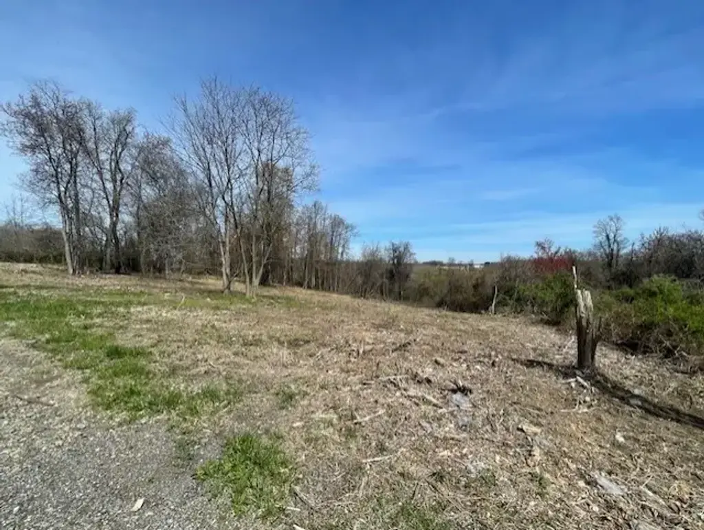 Hookstown Grade Road, Findlay