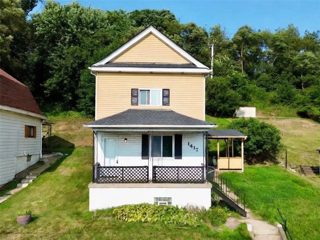 1417 4th Avenue , Conway