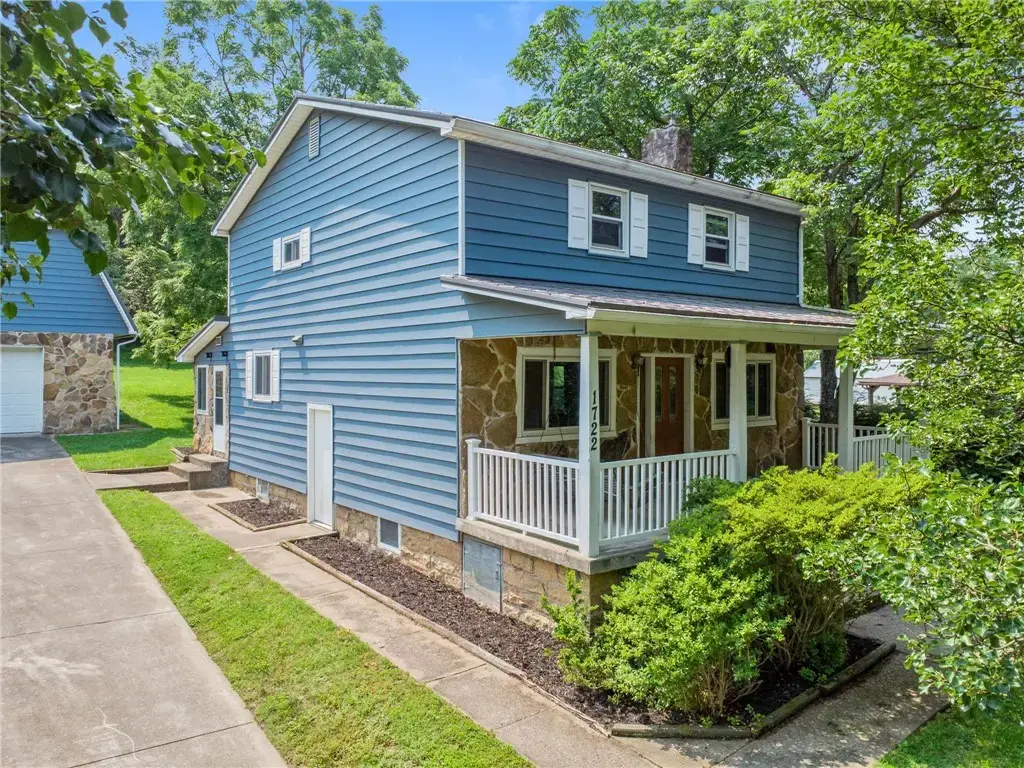1722 Strangford Road, Burrel/Blacklick