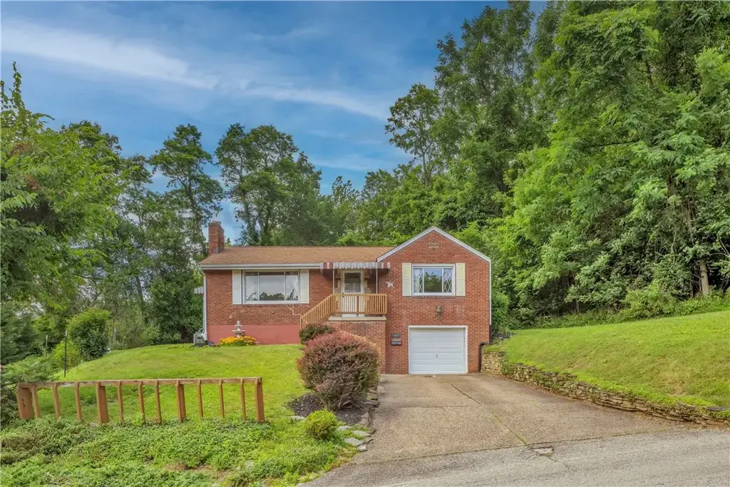 421 Orchard Drive , Pleasant Hills