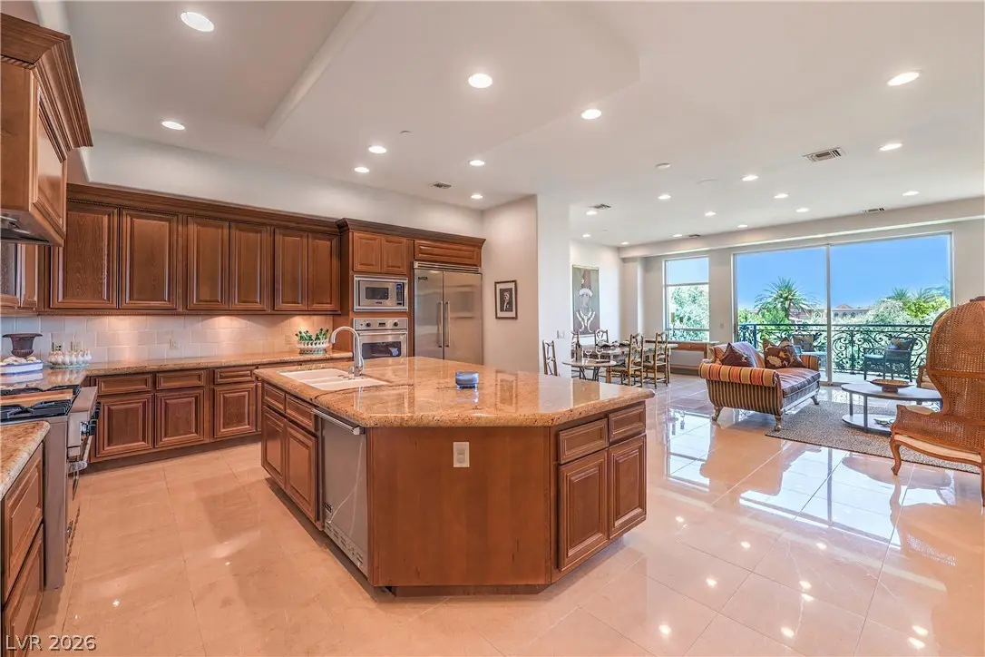 9101 Alta Drive 12, Las Vegas