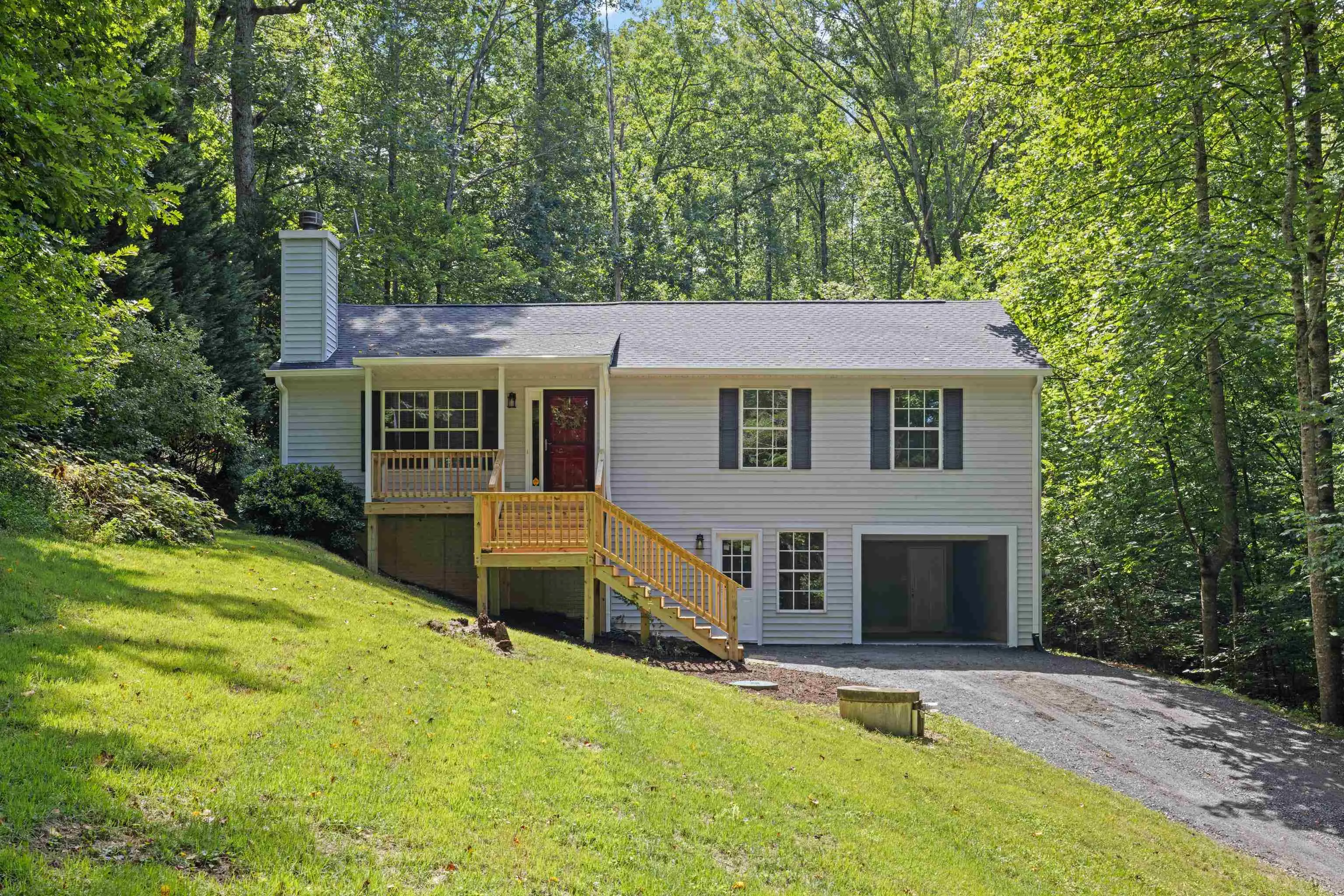 398 Geranium Rd, Ruckersville