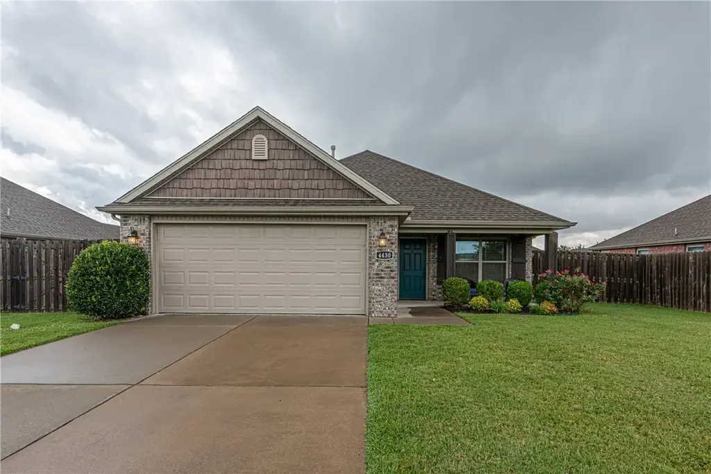 4430 W Anthem Drive, Fayetteville