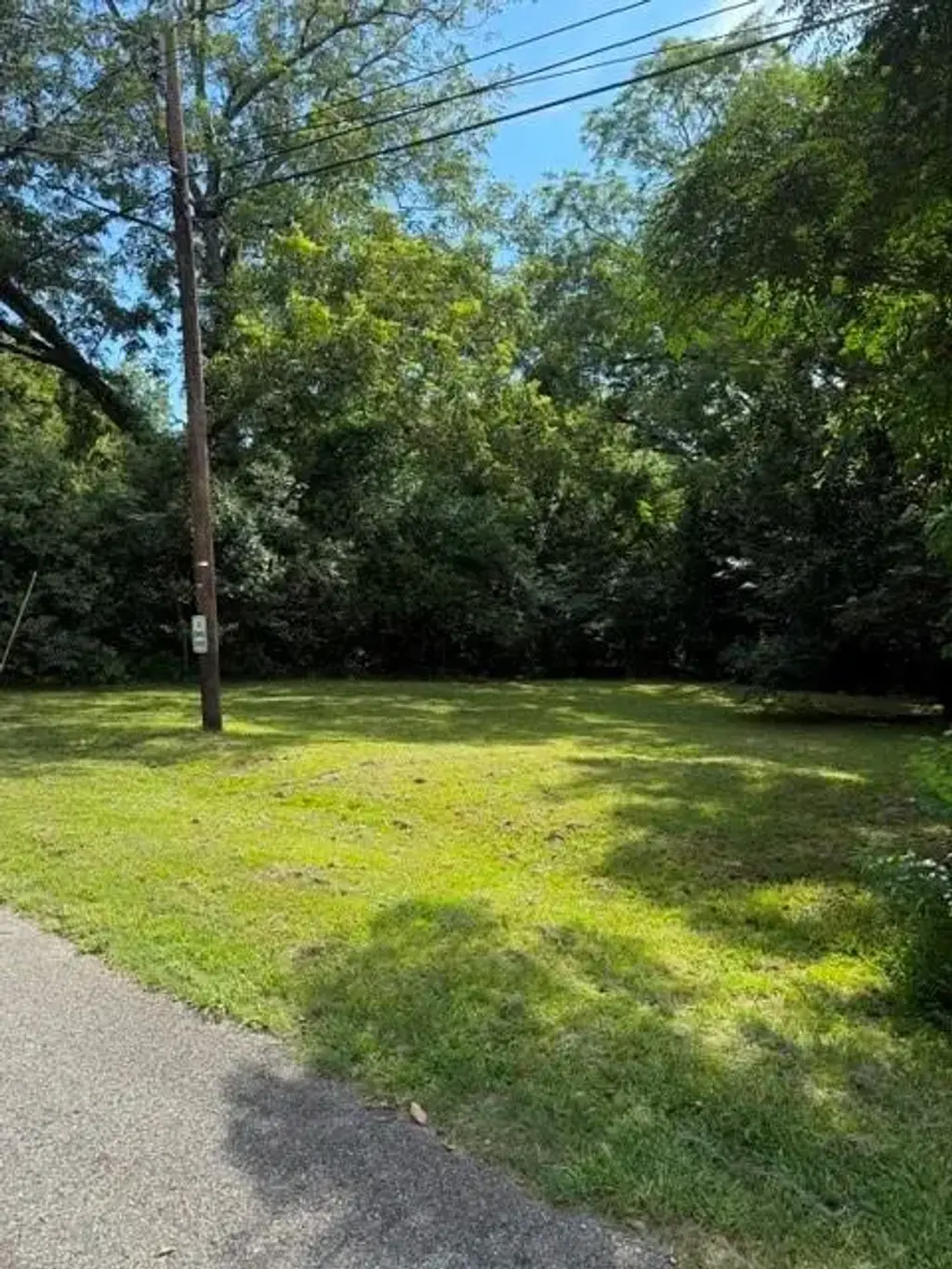 907 10th Avenue, Phenix City
