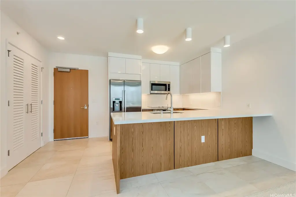 629 Keeaumoku Street # 1208, Honolulu