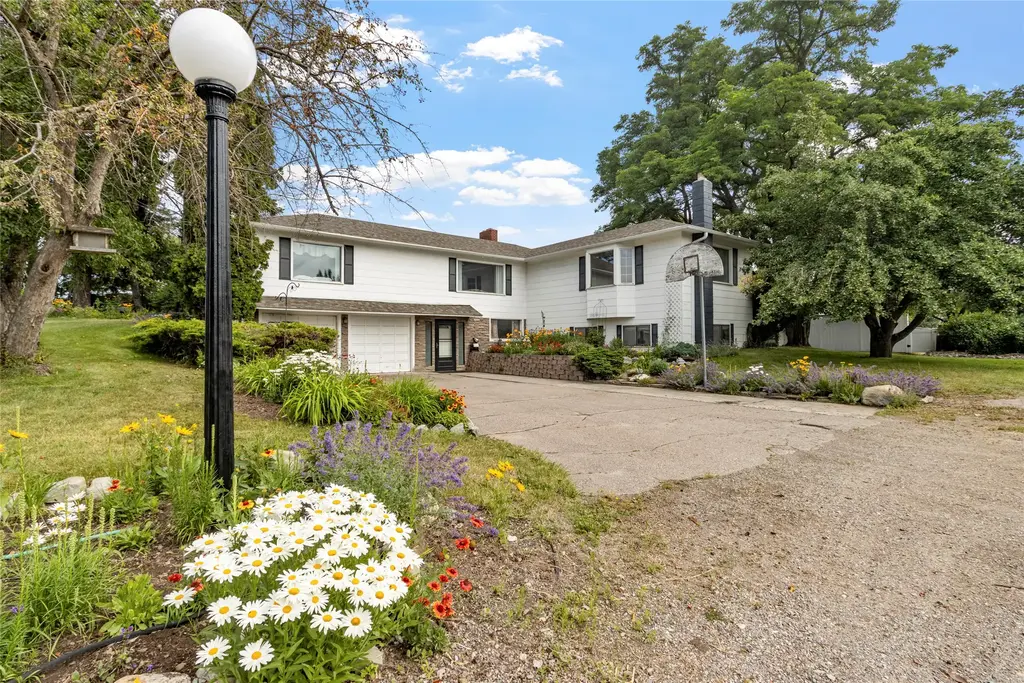 57 Rising Sun Circle, Kalispell