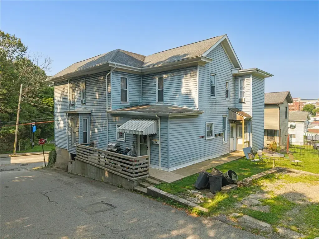 323 Pittsburgh, City of Greensburg