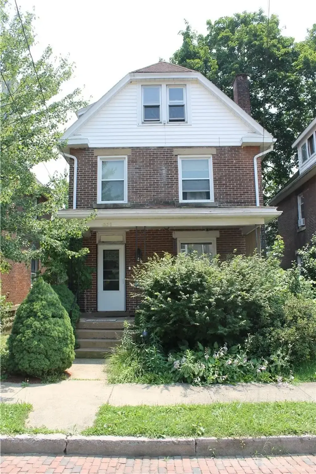 811 Wood Street , City of But NW
