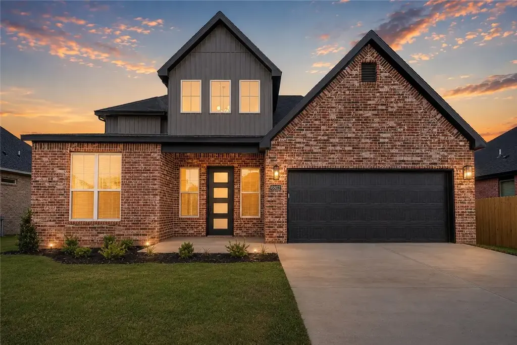 6802 Sw Orange Avenue, Bentonville