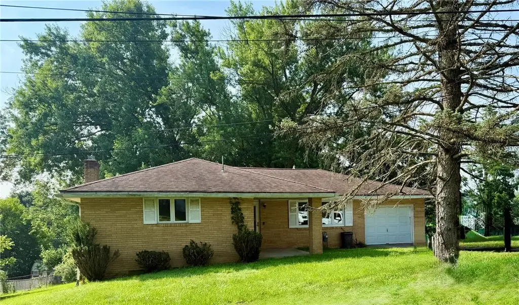 169 Webb Drive , N Franklin