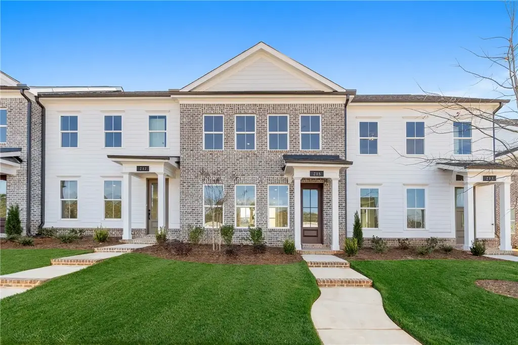 212 Plumage St, Auburn