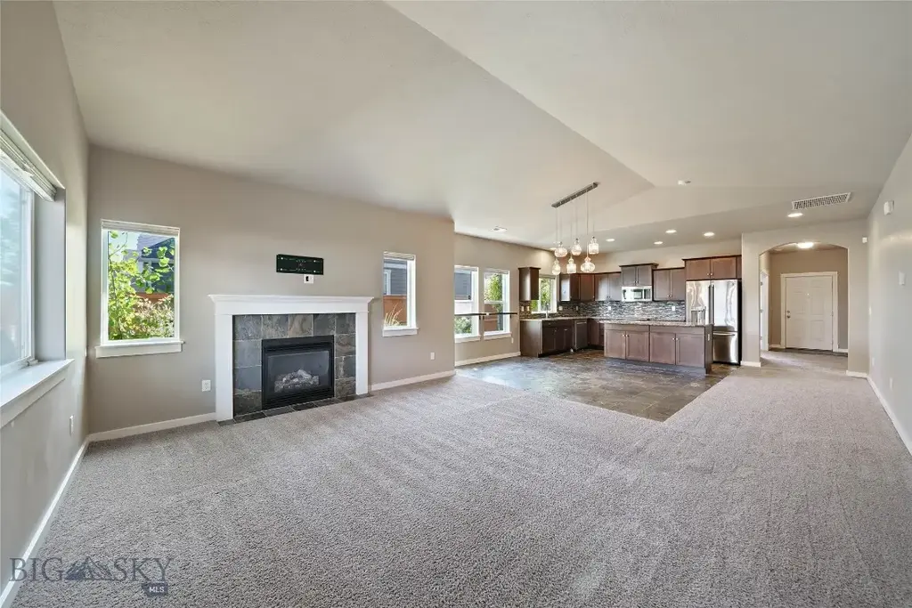 144 Valleyfire Lane, Bozeman
