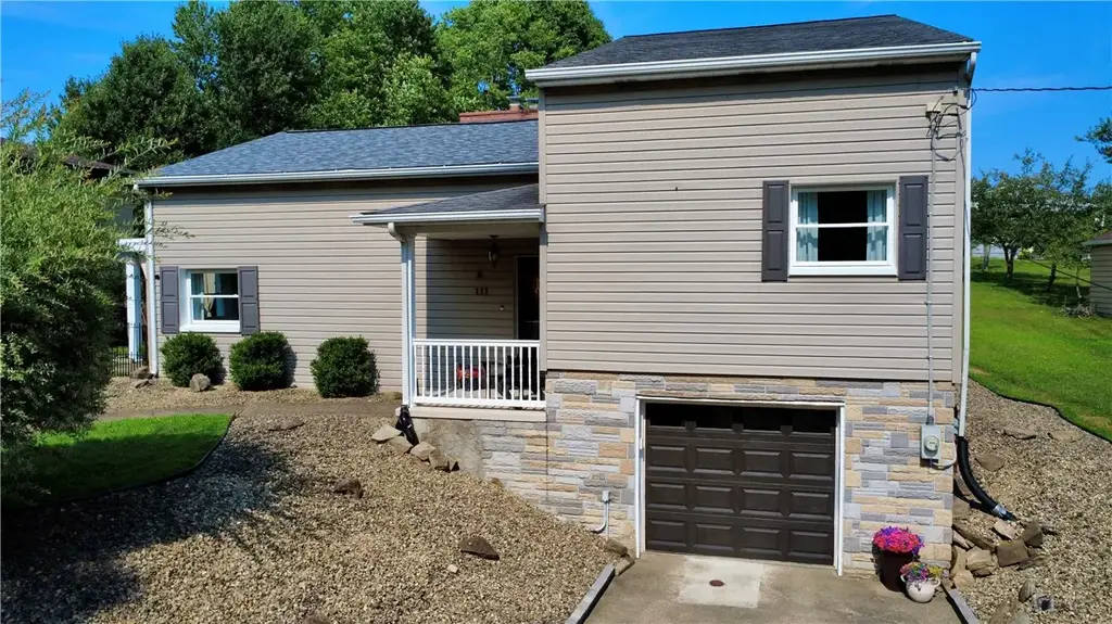 111 Oak Manor Drive, Harrison