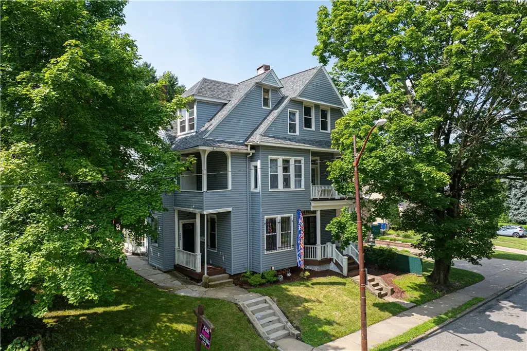 7040 Penn Avenue, Point Breeze