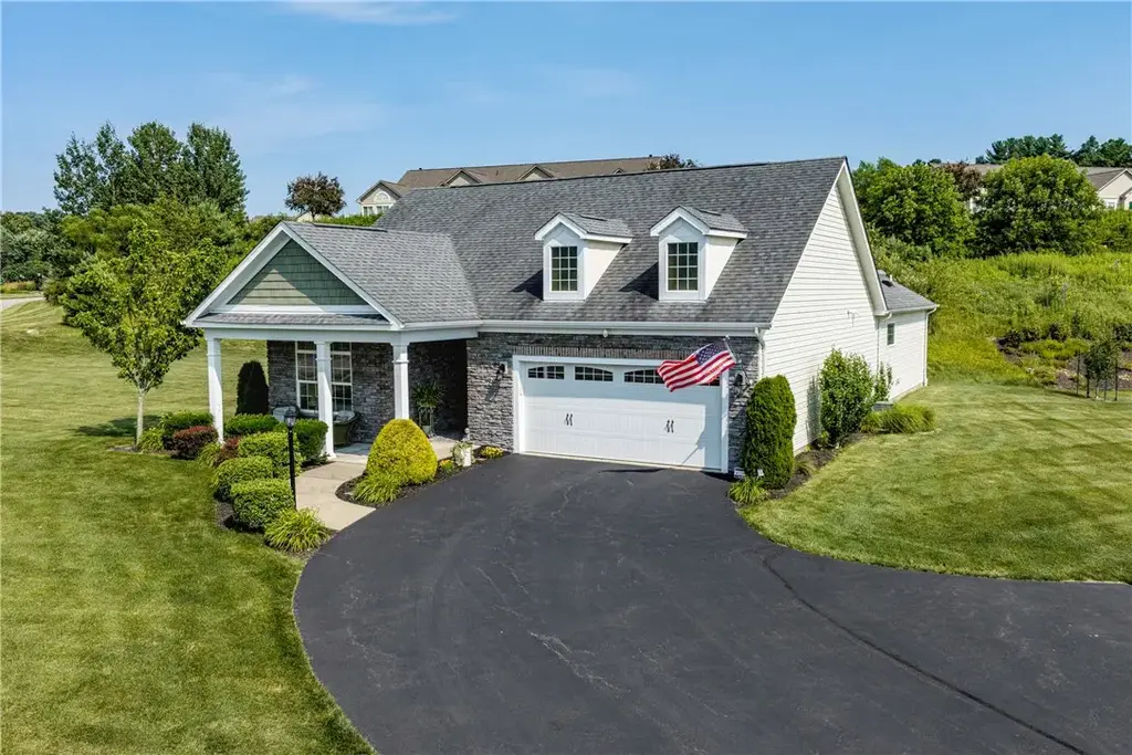 159 Silver Oak Drive , Connoquenessing