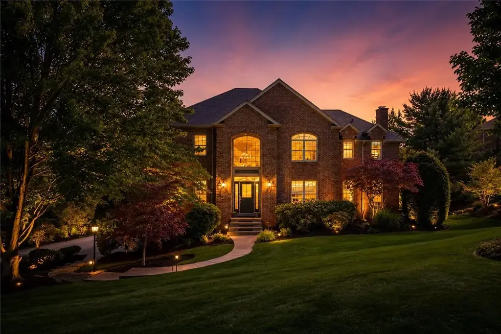 301 Bunker Hill Drive , Peters