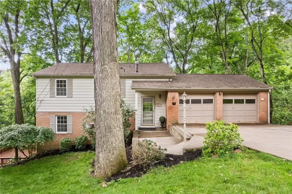 8648 Barkhurst Drive , McCandless