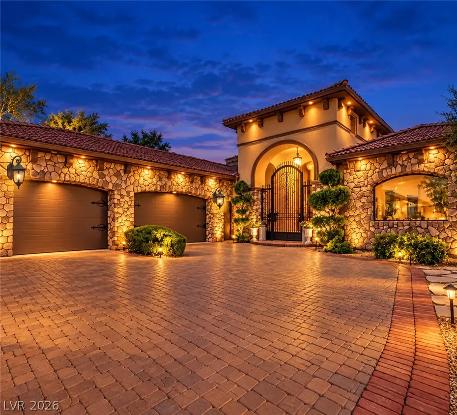Photo of Listing #2800963