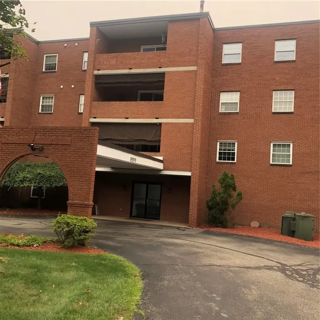 2850 Edgecliff Road 36, Lower Burrell
