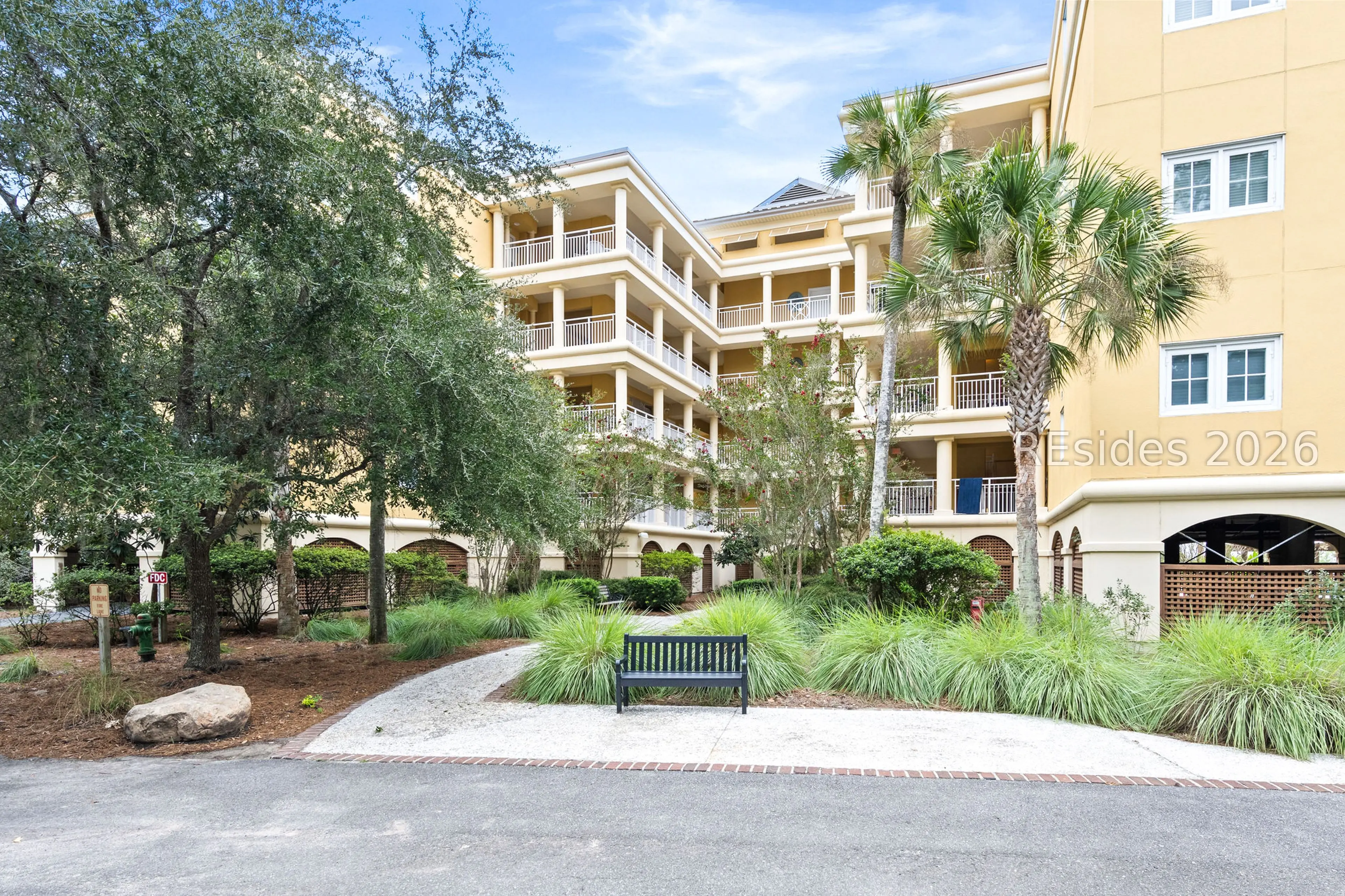 Photo of Listing #511523