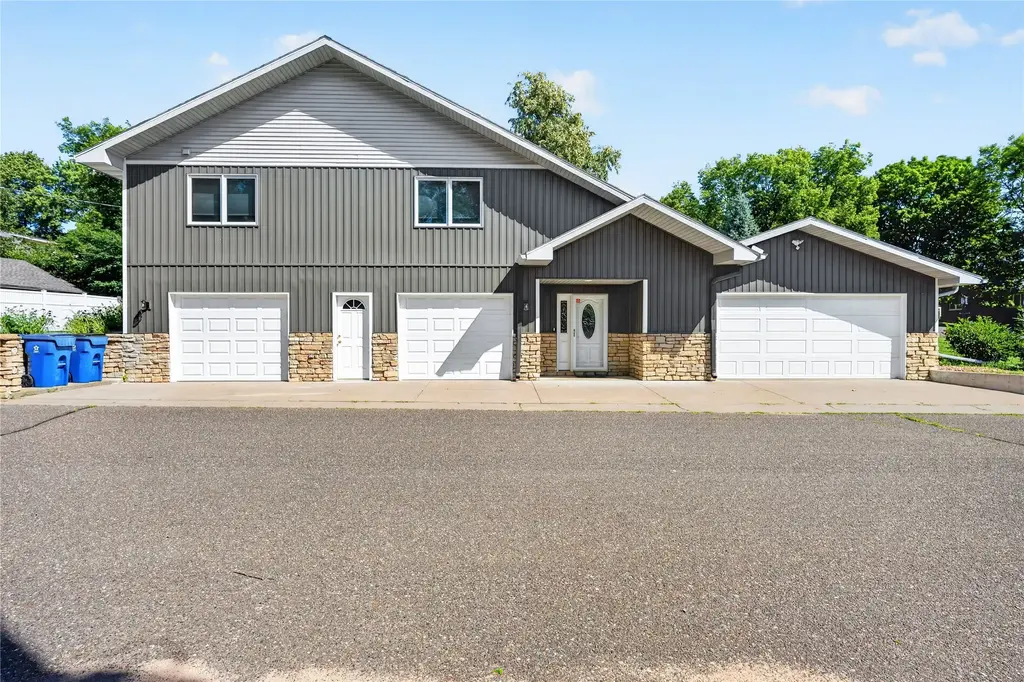 609 Walter Street, Spooner