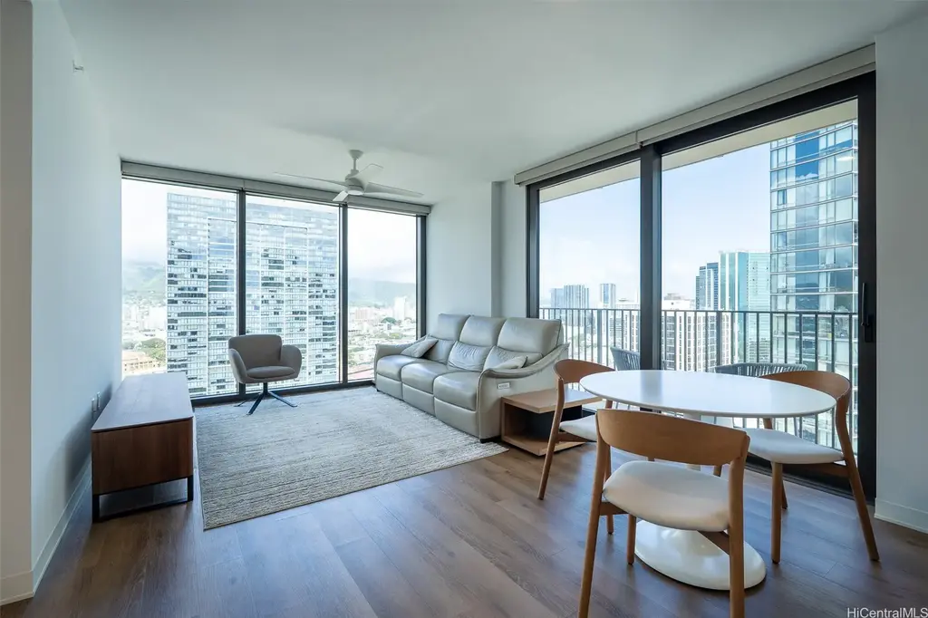 987 Queen Street # 2714, Honolulu