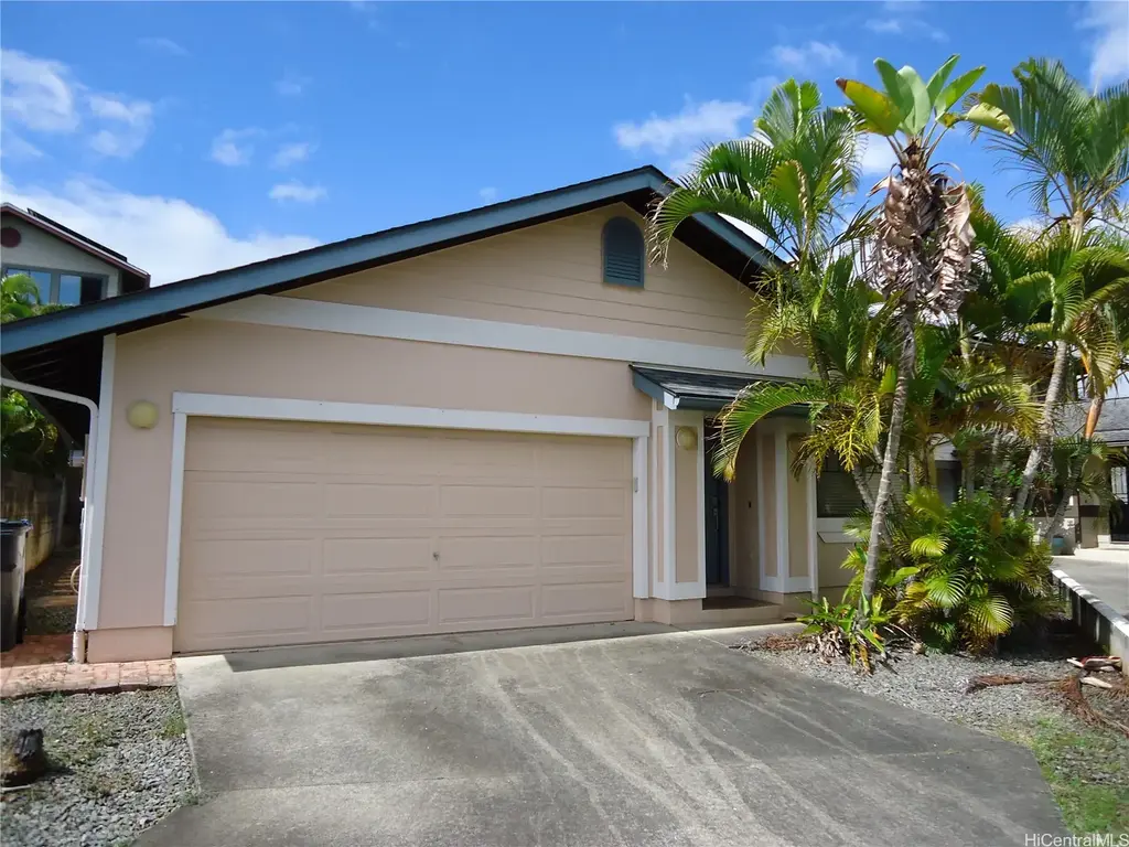 95-1056 Puukoa Street # 107, Mililani