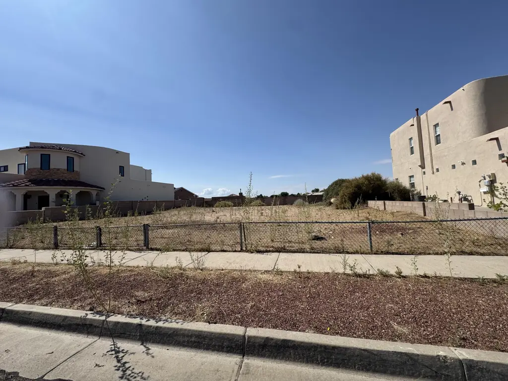 4540 Arrowhead Avenue Nw, Albuquerque
