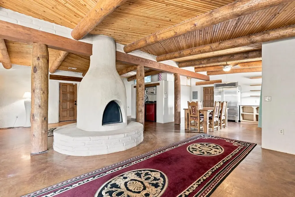 77 Villacitos Road, Tijeras