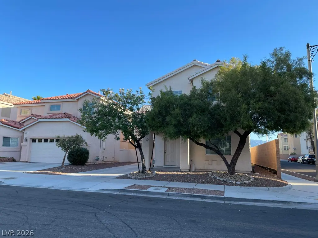 8912 Snowtrack Avenue, Las Vegas