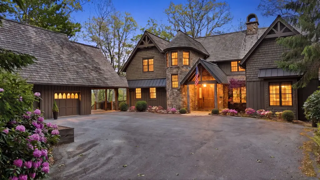 84 Old Forester Trail, Cullowhee