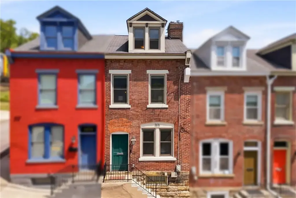 1616 Monterey Street , Central North Side