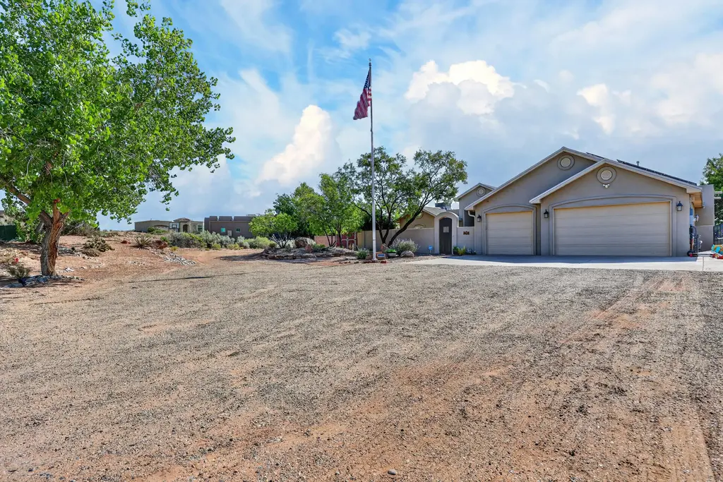 2624 Saltillo Road Ne, Rio Rancho