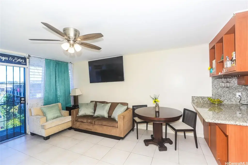 1119 Kokea Street # C301, Honolulu