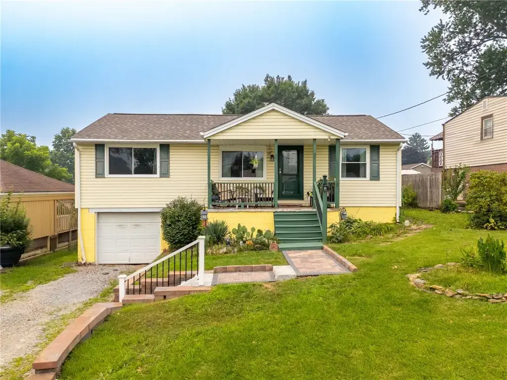 2138 Leo Street , North Huntingdon