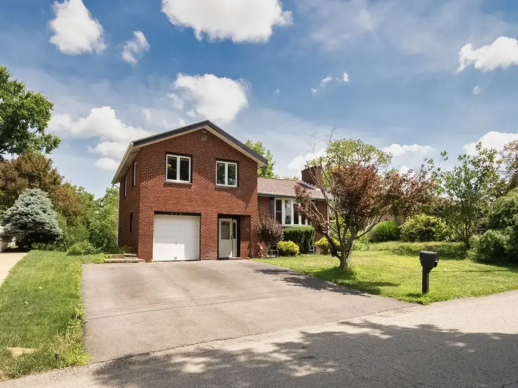 456 Regency Drive , Plum Boro