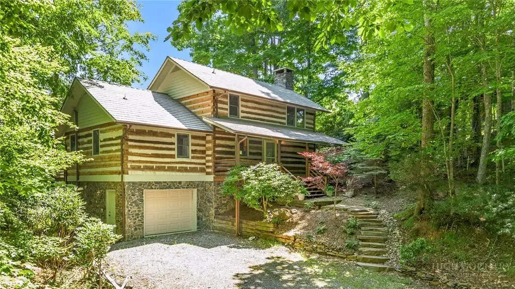381 Yellow Bear Road, Todd