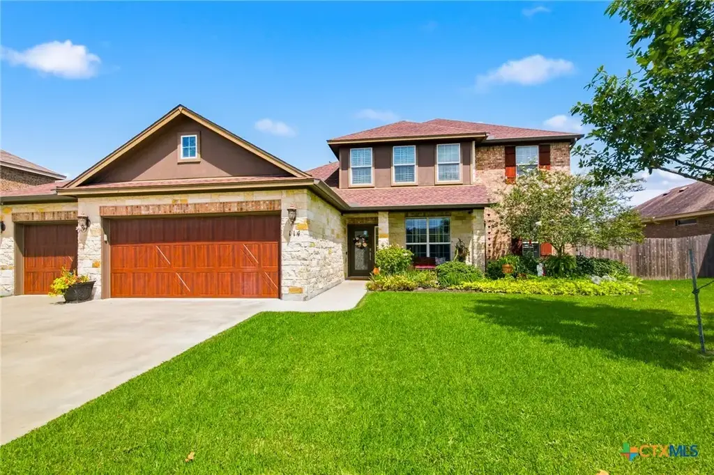 114 Terra Vista Ranch Rd, Victoria