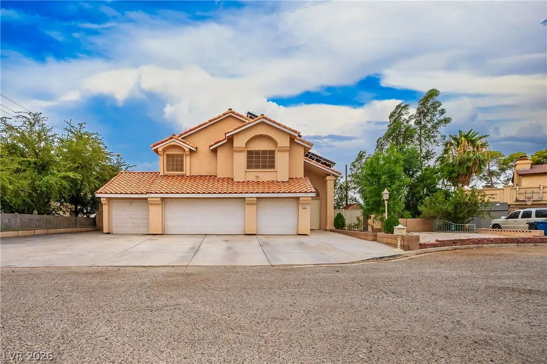 Photo of Listing #2801516
